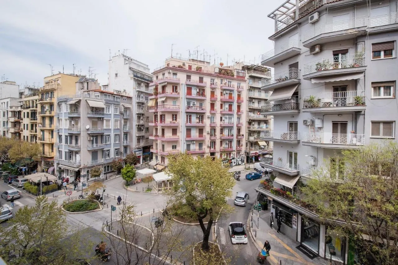 #Dahlia By Halu! Apartments Salonicco Grecia
